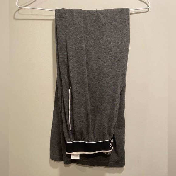 Lacoste Lightweight Sweatpants - Picture 4 of 4